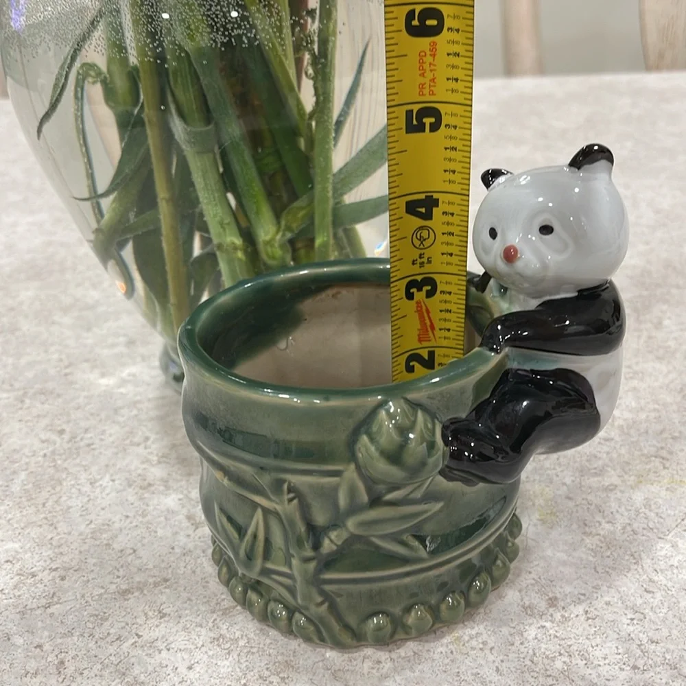 VINTAGE UNBRANDED PANDA ON A BAMBOO CERAMIC PLANTER MADE IN CHINA